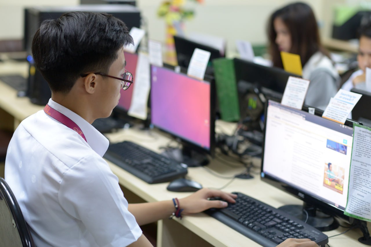 The Invisible Hand of AI: Plagiarism Detection Tools Can’t Detect AI-Generated Content